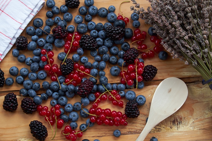 Seasonal Eating Berries