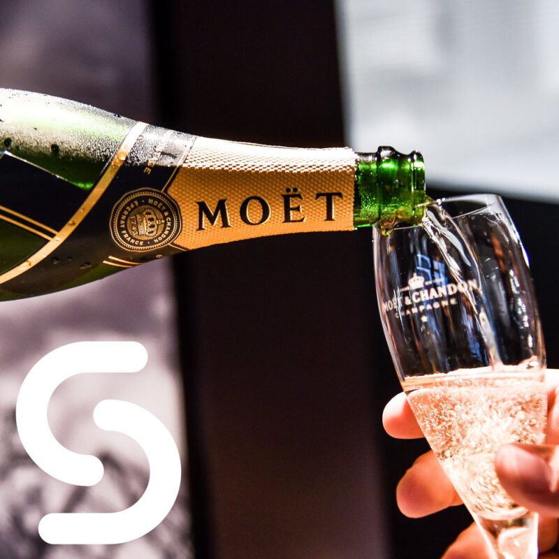 10 of the Best Champagnes in the World - Smart Hospitality Supplies