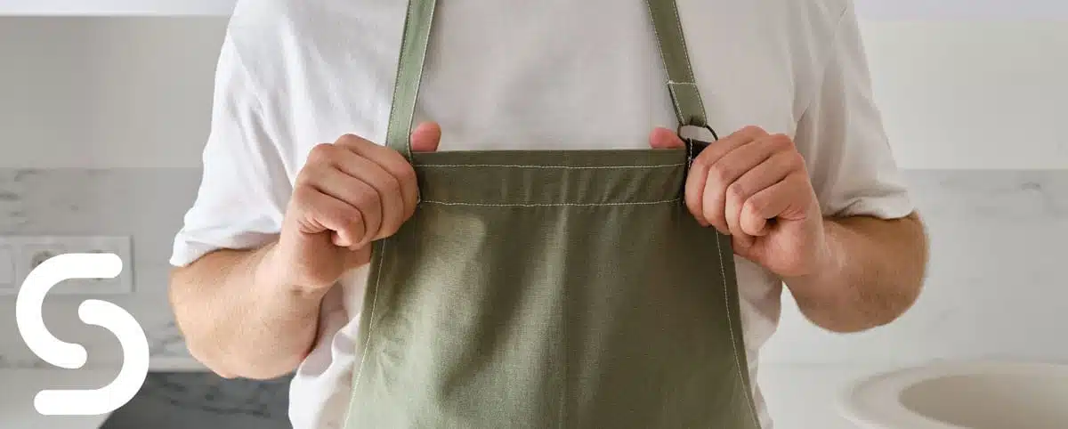 Choosing the Right Chef Apron for Style, Functionality and Comfort - Smart Hospitality Supplies