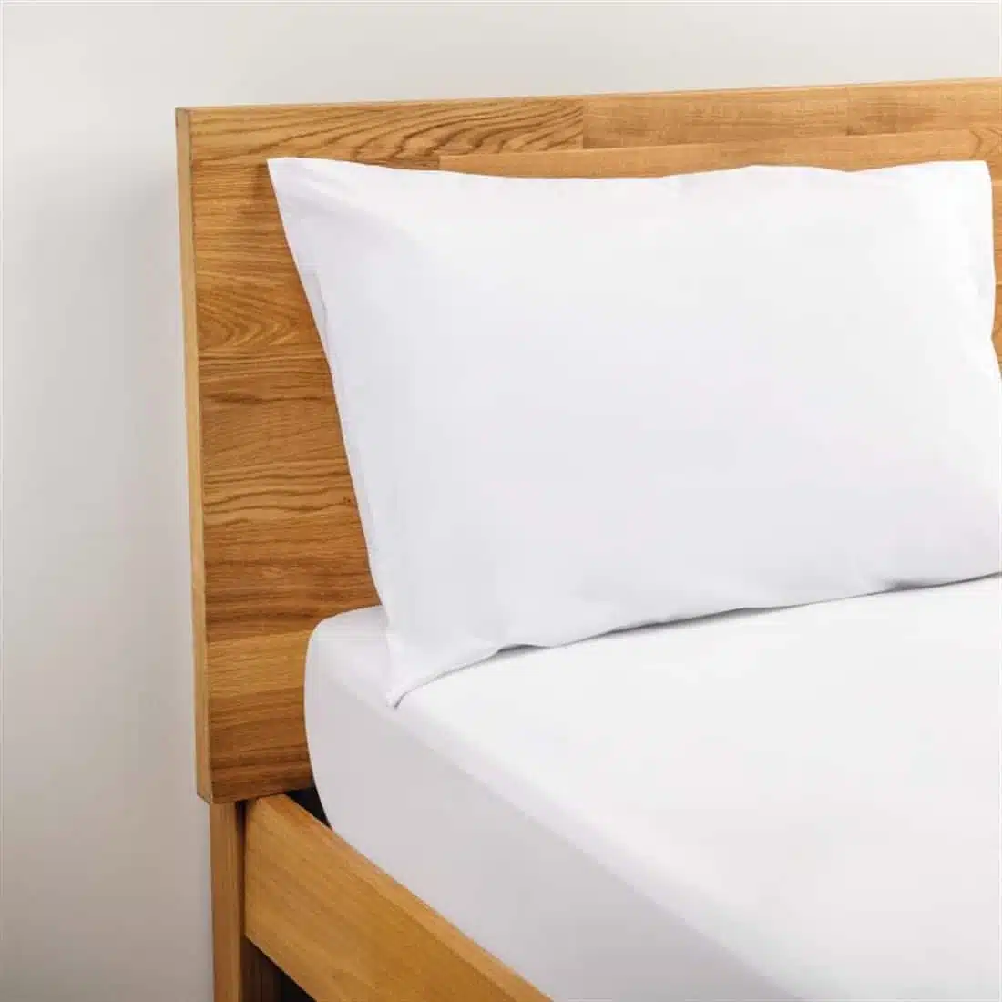 Mitre Comfort Egyptian Housewife Pillowcase