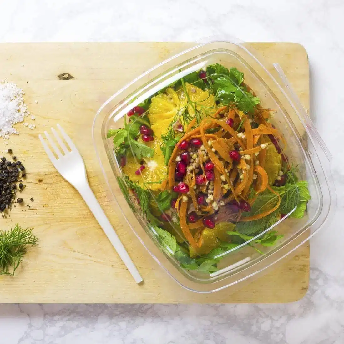 Vegware Compostable PLA Hinged-Lid Deli Containers 680ml / 24oz (Pack of 200) - Image 7