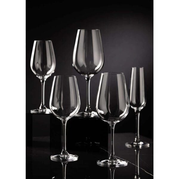 Utopia Mississippi Wine Glasses 550ml (6 pack) - Image 3
