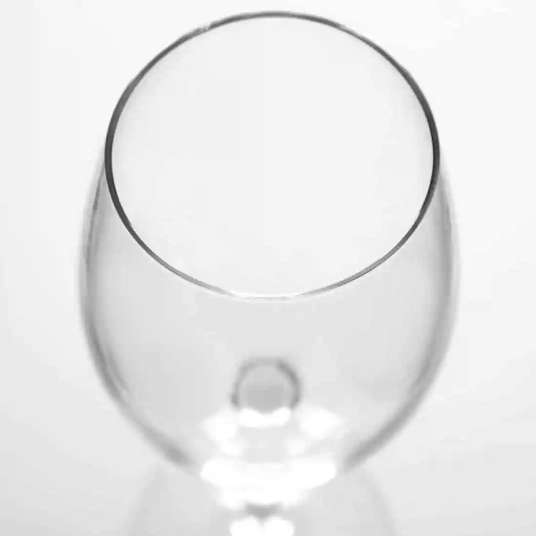 Olympia Rosario Wine Glasses 470ml (6 pack) - Image 3