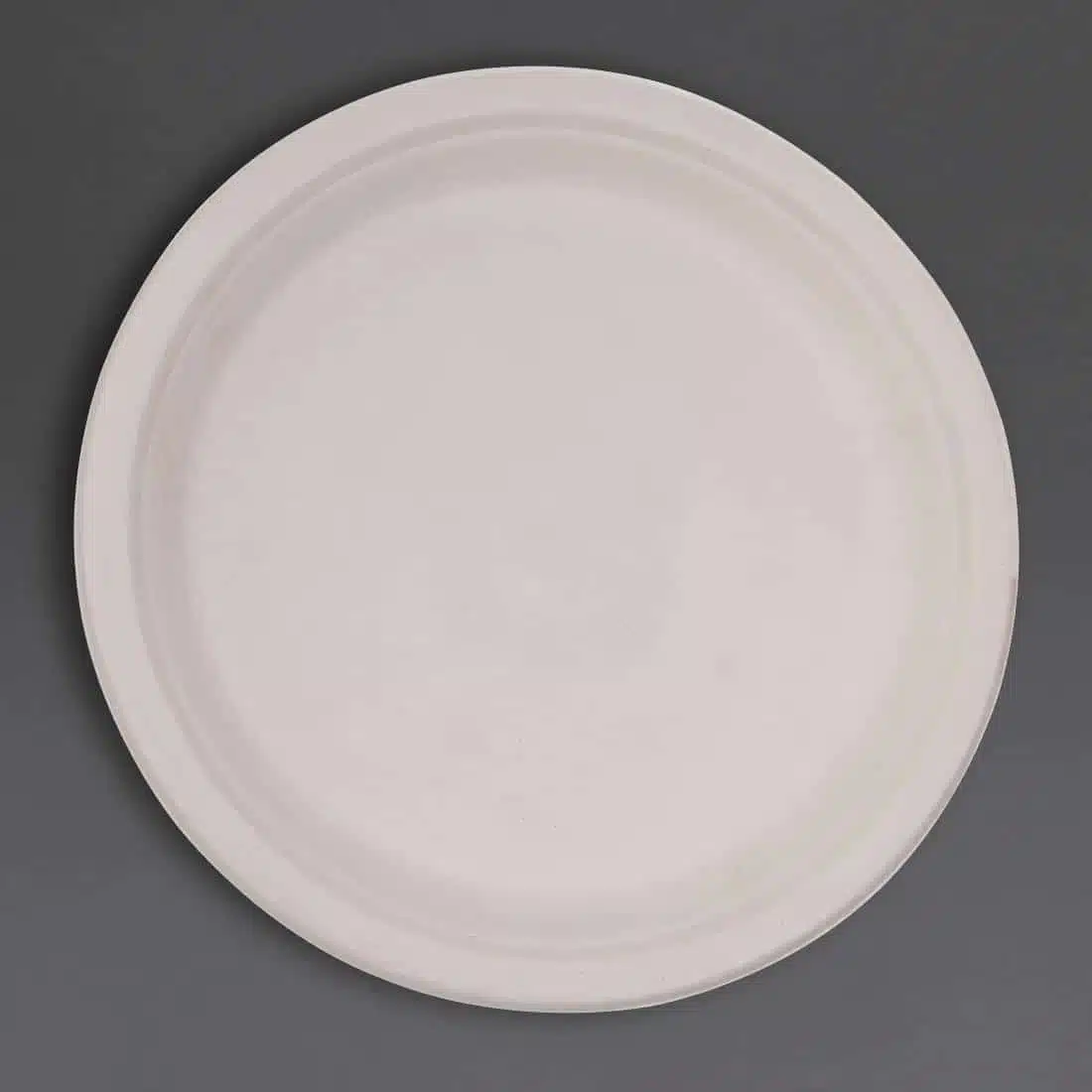 Fiesta Compostable Bagasse Round Plates Natural Colour 181mm (Pack of 50) - Image 3