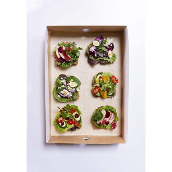 Vegware Compostable Sandwich Platters With Lid Large (Pack of 25) - Image 3