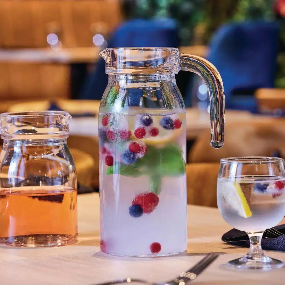 Arcoroc Spring Jugs with Glass Lid 1Ltr (6 pack) - Image 4