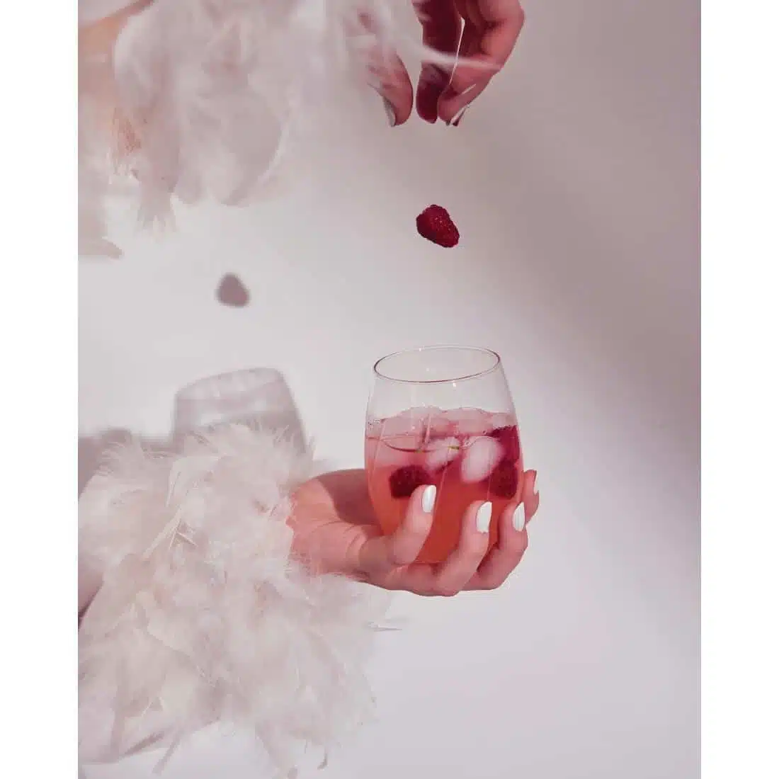 Cristal d'Arques Swirly Tumblers 360ml (8 pack) - Image 3