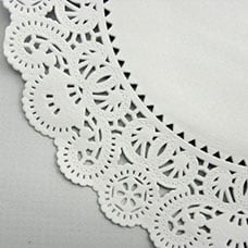 Table Cloths & Doilies