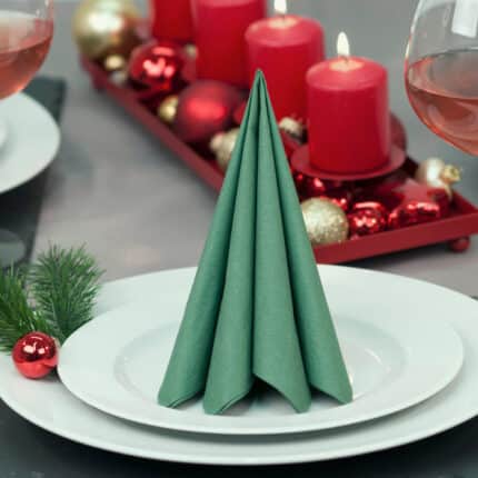 Christmas Table Setting