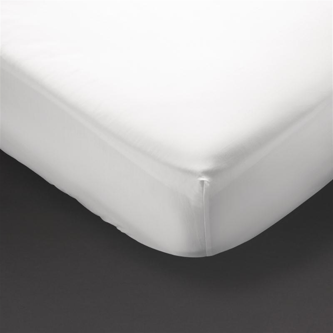Mitre Comfort Egyptian Fitted Sheet Double