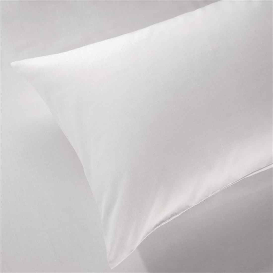 Mitre Essentials Supreme Flat Sheet White Double