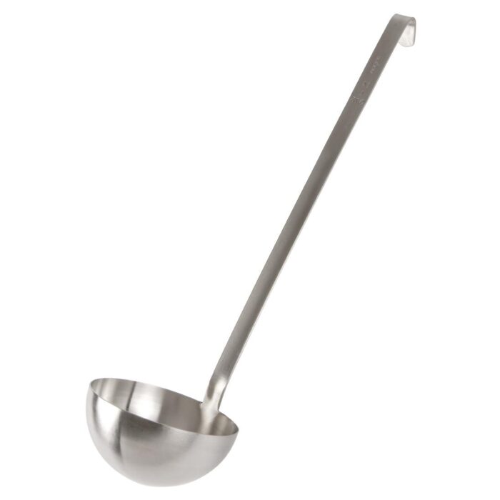 Vogue Ladle 750ml