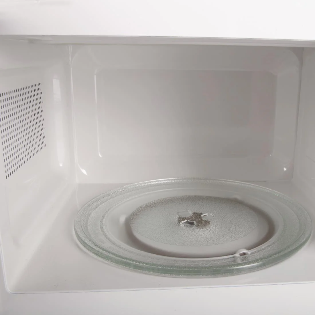 Caterlite Compact Microwave Oven - Image 3