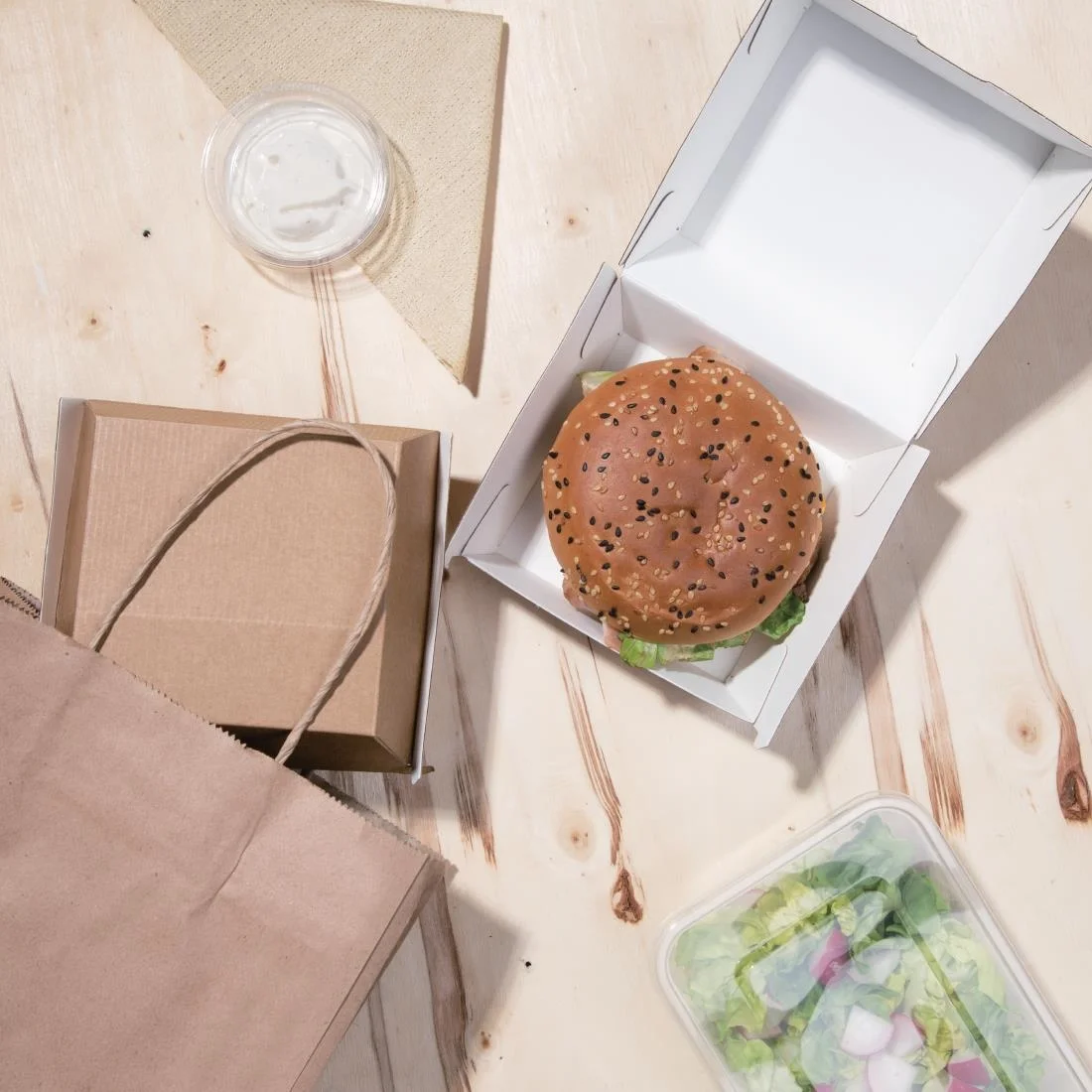 Fiesta Compostable Kraft Burger Boxes Small 105mm (Pack of 200) - Image 2