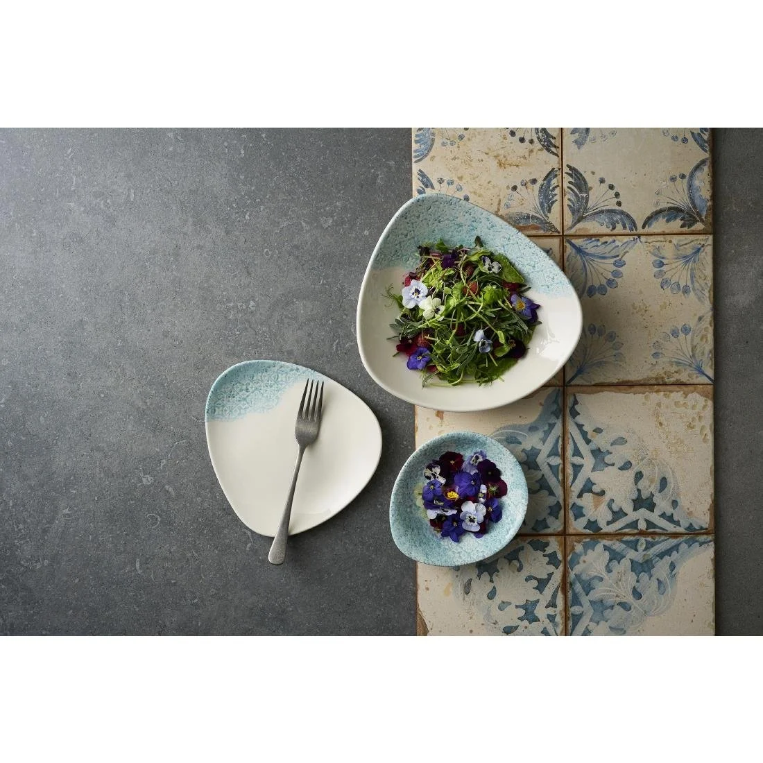 Churchill Vintage Prints Med Tiles Aquamarine Triangle Bowls 185mm (12 Pack) - Image 2