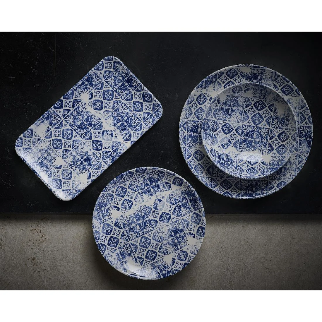 Dudson Makers Collection Porto Blue Coupe Plates 295mm (12 Pack) - Image 4