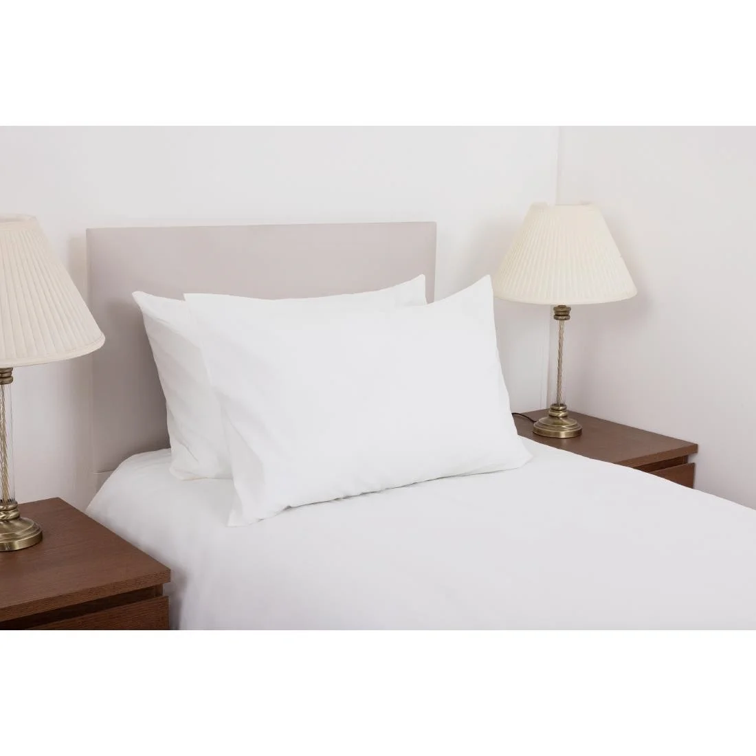 Mitre Essentials Temir Housewife Pillowcase Ivory (2 Pack) - Image 2