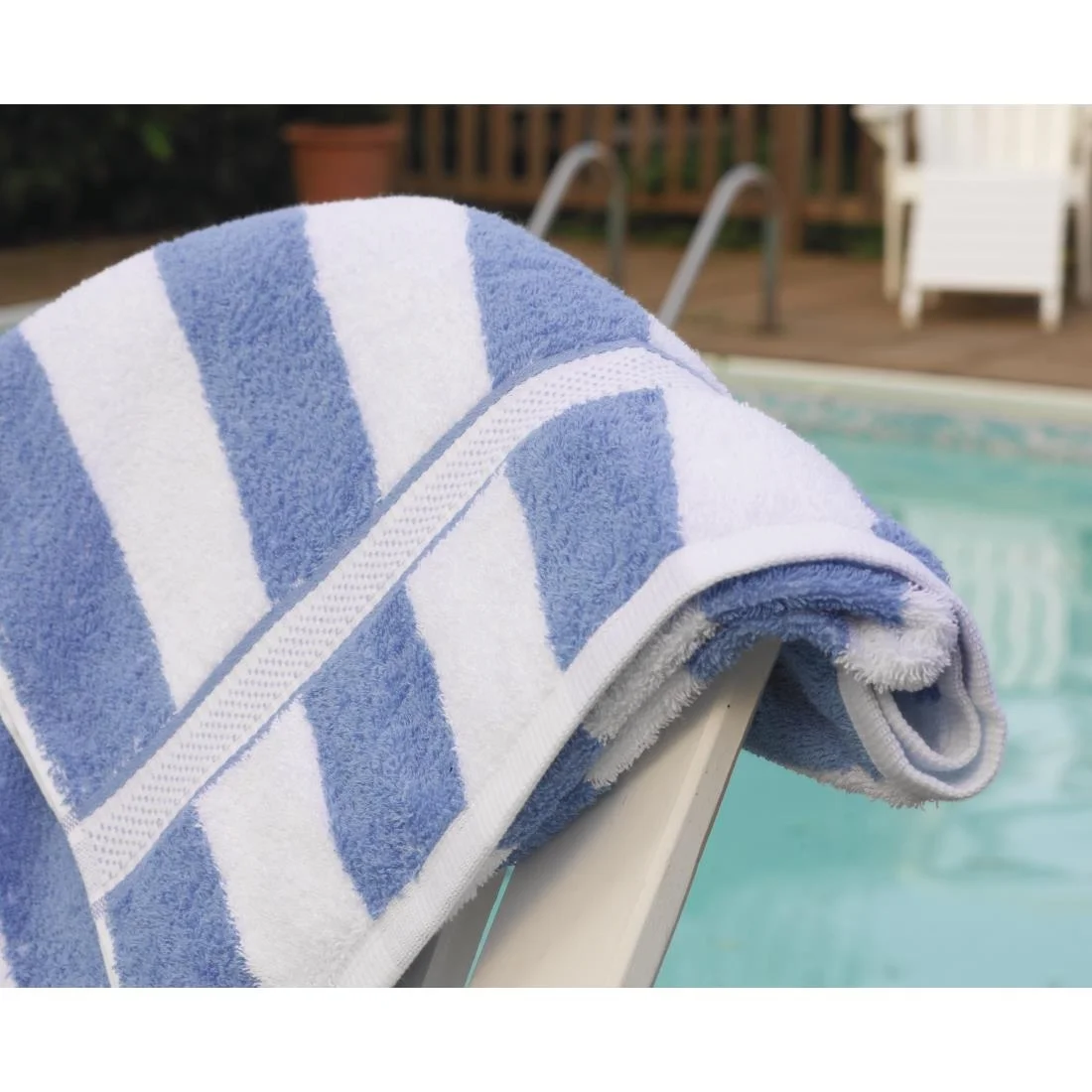 Mitre Comfort Splash Towel - Image 2