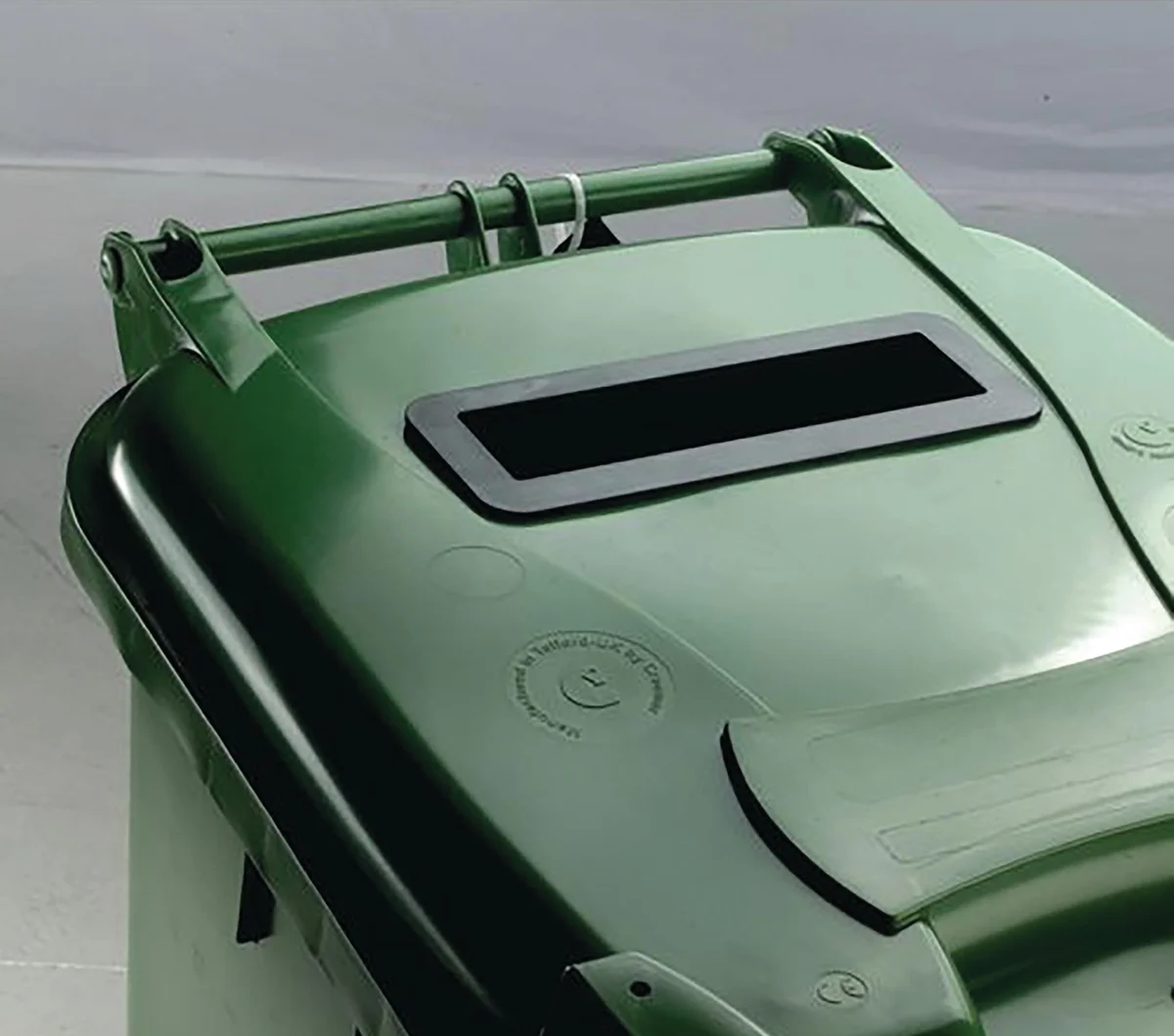 2Work Wheelie Bin Waste Slot Lid 360 Litre Green  2W10885 - Image 2