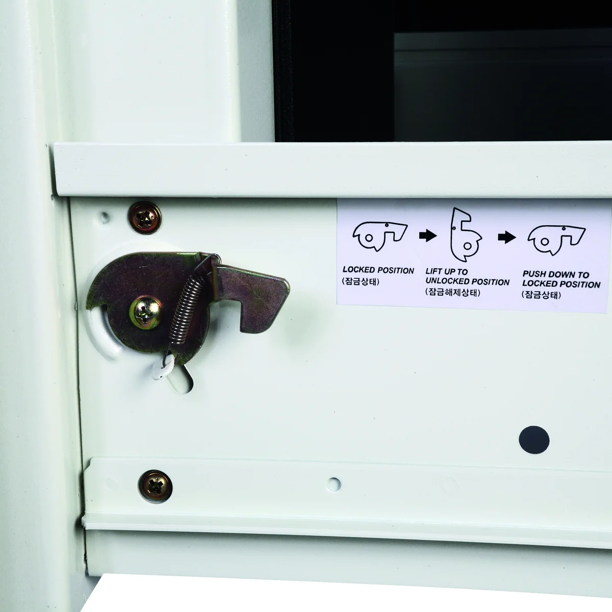 Phoenix World Class 2 Drawer Vertical Fire Rated Filing Cabinet Key Lock FS2252K - Image 4