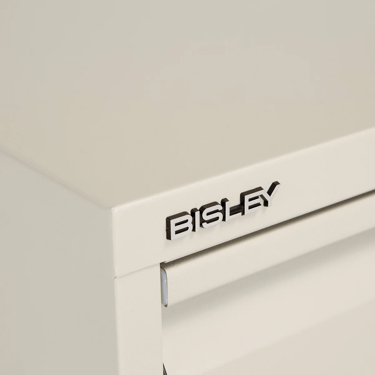 Bisley 5 Drawer Filing Cabinet 470x622x1511mm Goose Grey BS5EGY - Image 3