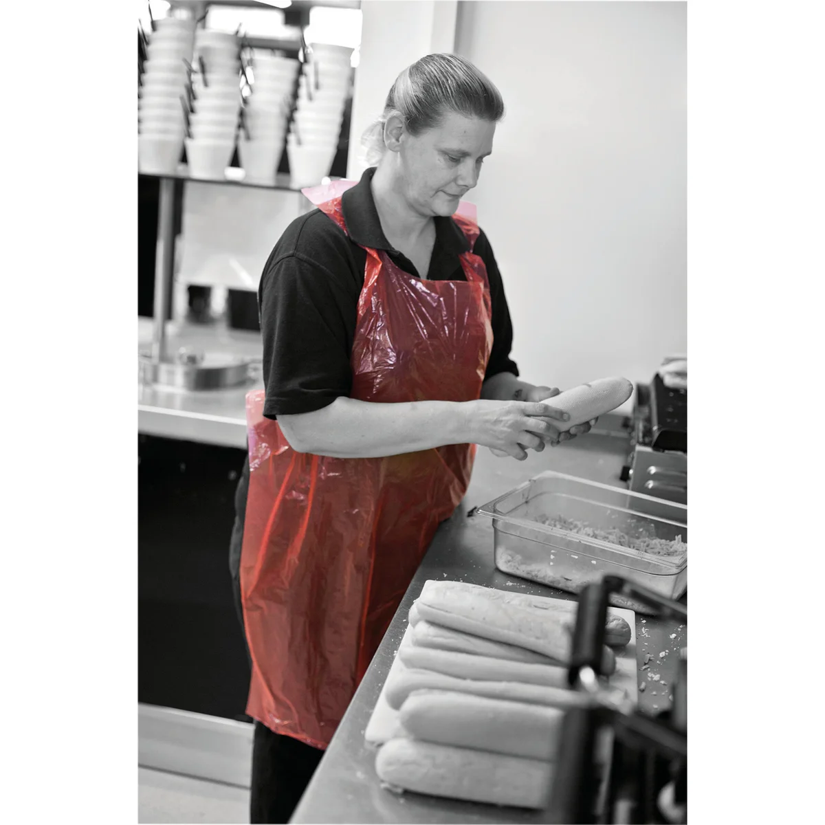 Standard Length Disposable Apron on a Roll Polythene Red (Pack of 1000) A2R/R - Image 2