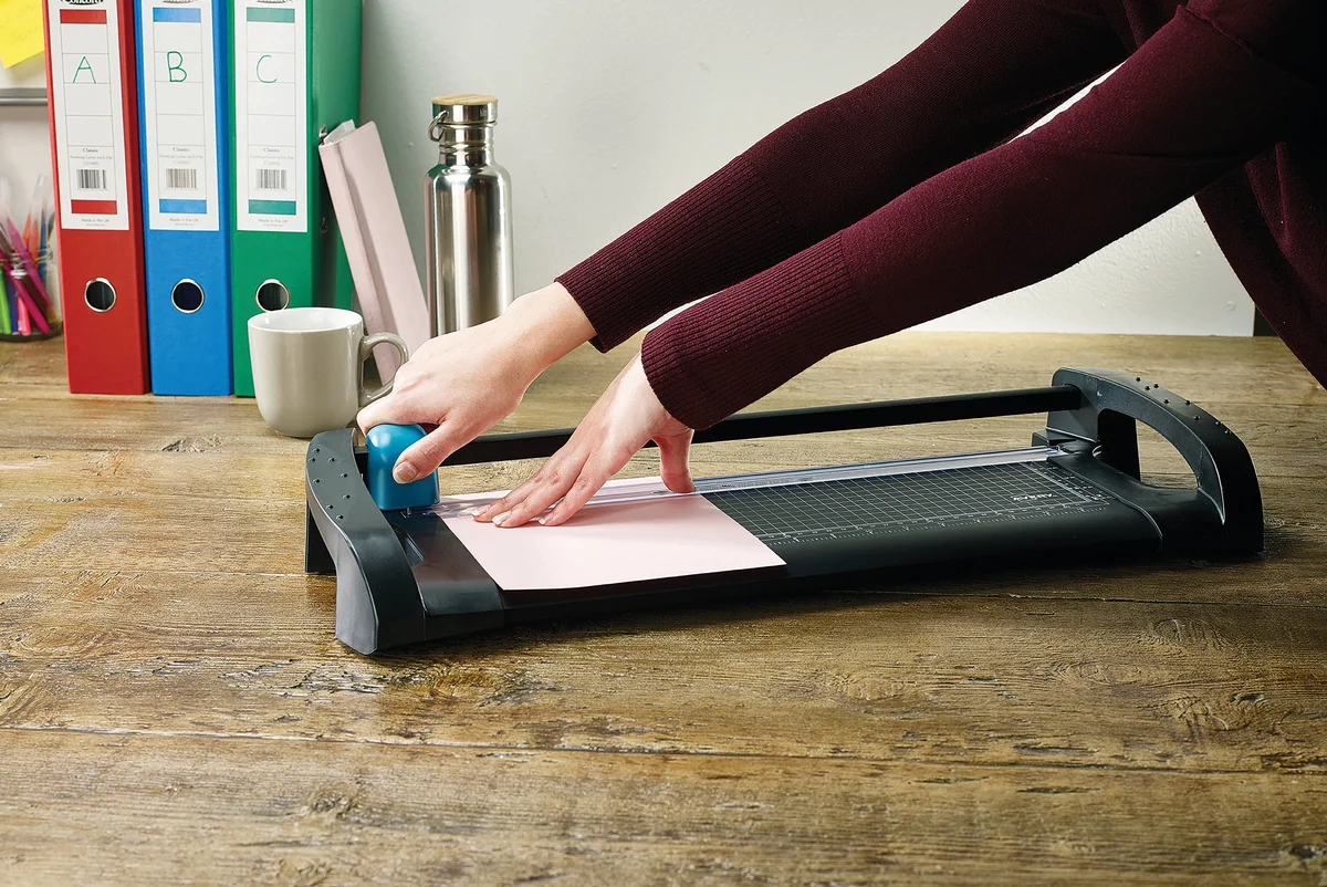 Avery Office Trimmer A4 A4TR - Image 2