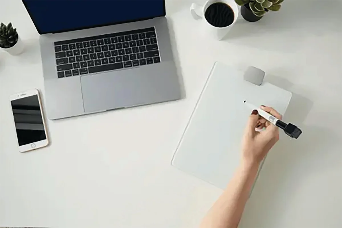 Nobo Desktop Dry Erase Glass Surface Whiteboard Easel Brilliant White 216x297mm 1905173 - Image 3