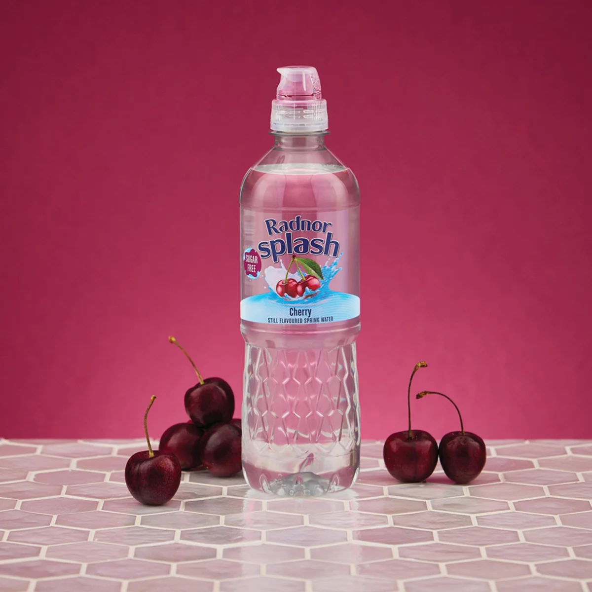 Radnor Hills Splash Water Cherry Still 500ml (Pack of 12) P-RS5STCH/24 - Image 3