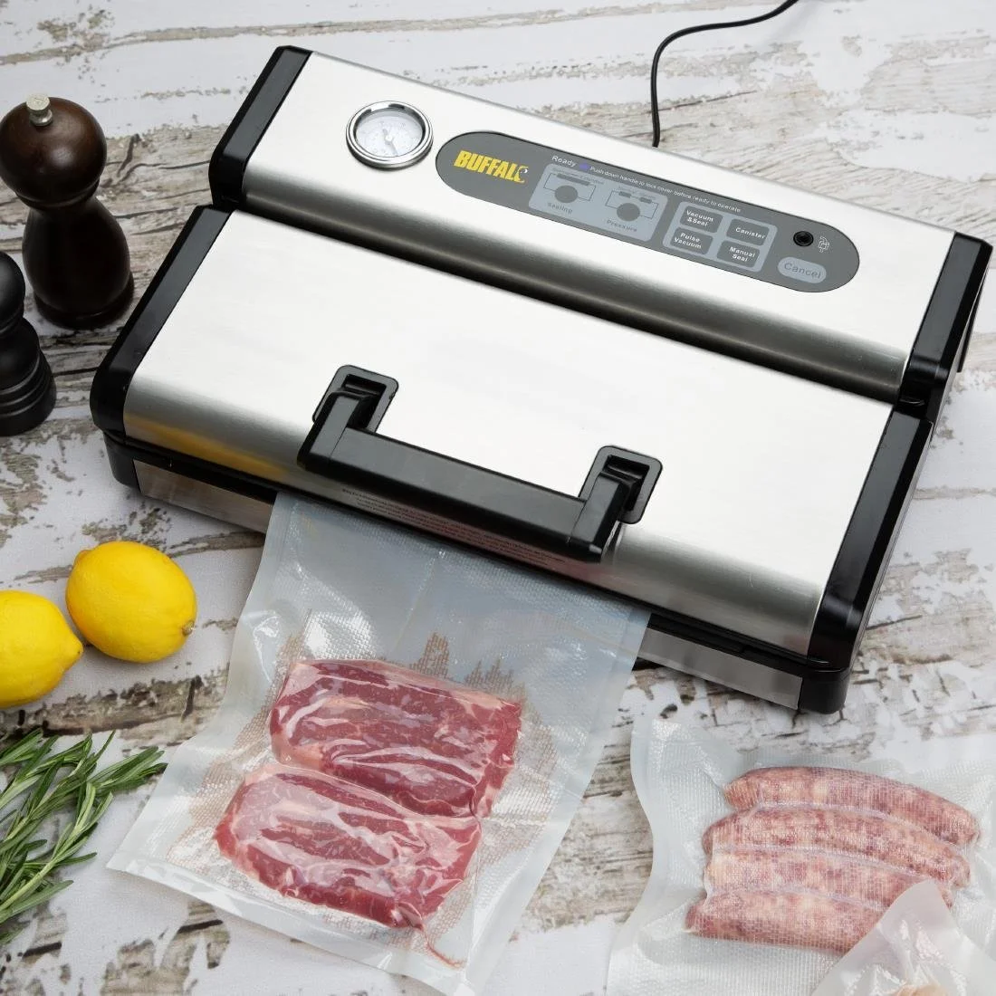 Vogue Compostable Embossed Vacuum Sealer Bags 300x400mm (50 Pack) - Image 7