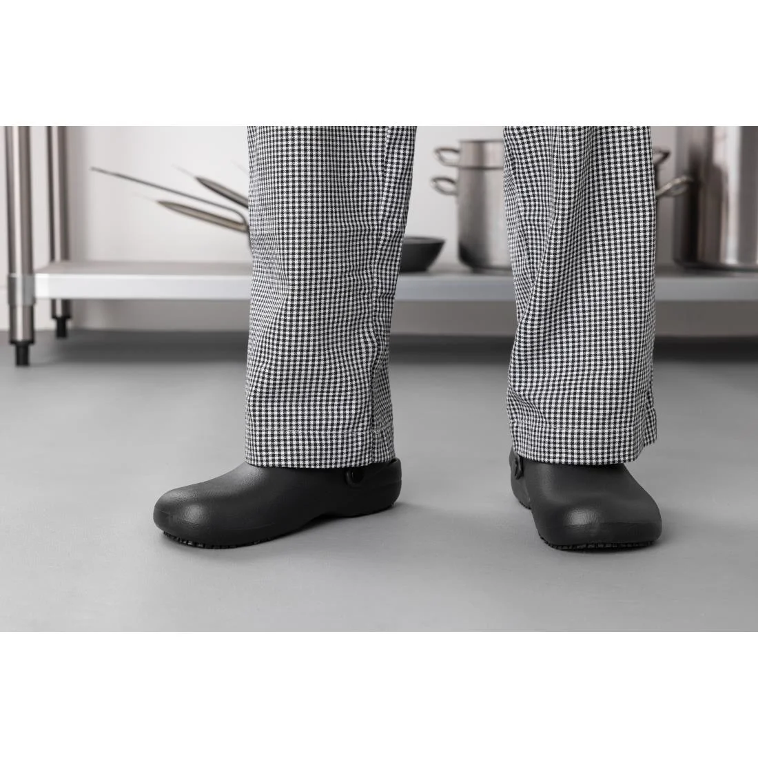 Essentials Chefs Clog Black - Image 12