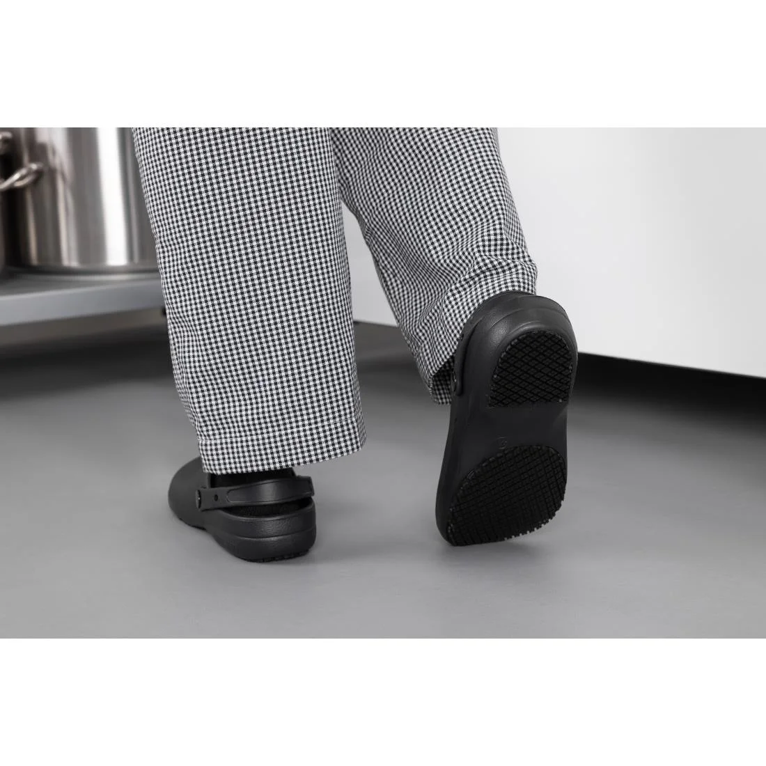 Essentials Chefs Clog Black - Image 13