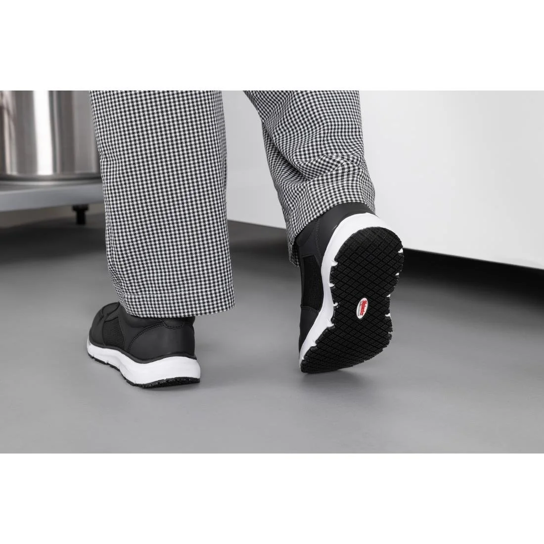 Slipbuster Veso Trainers Black/Red - Image 9