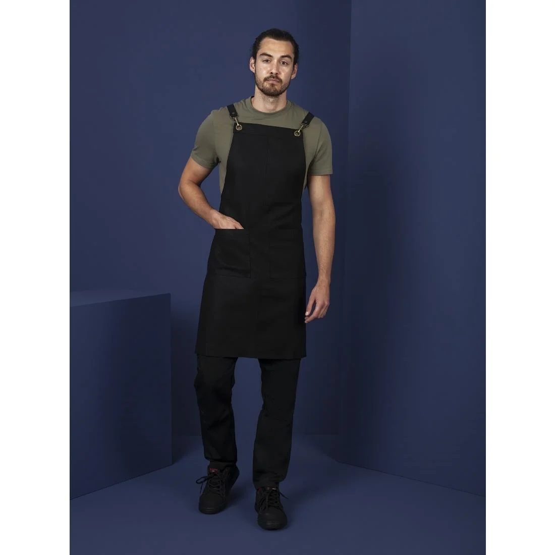 Southside Linen Blend Bib Apron Black - Image 14
