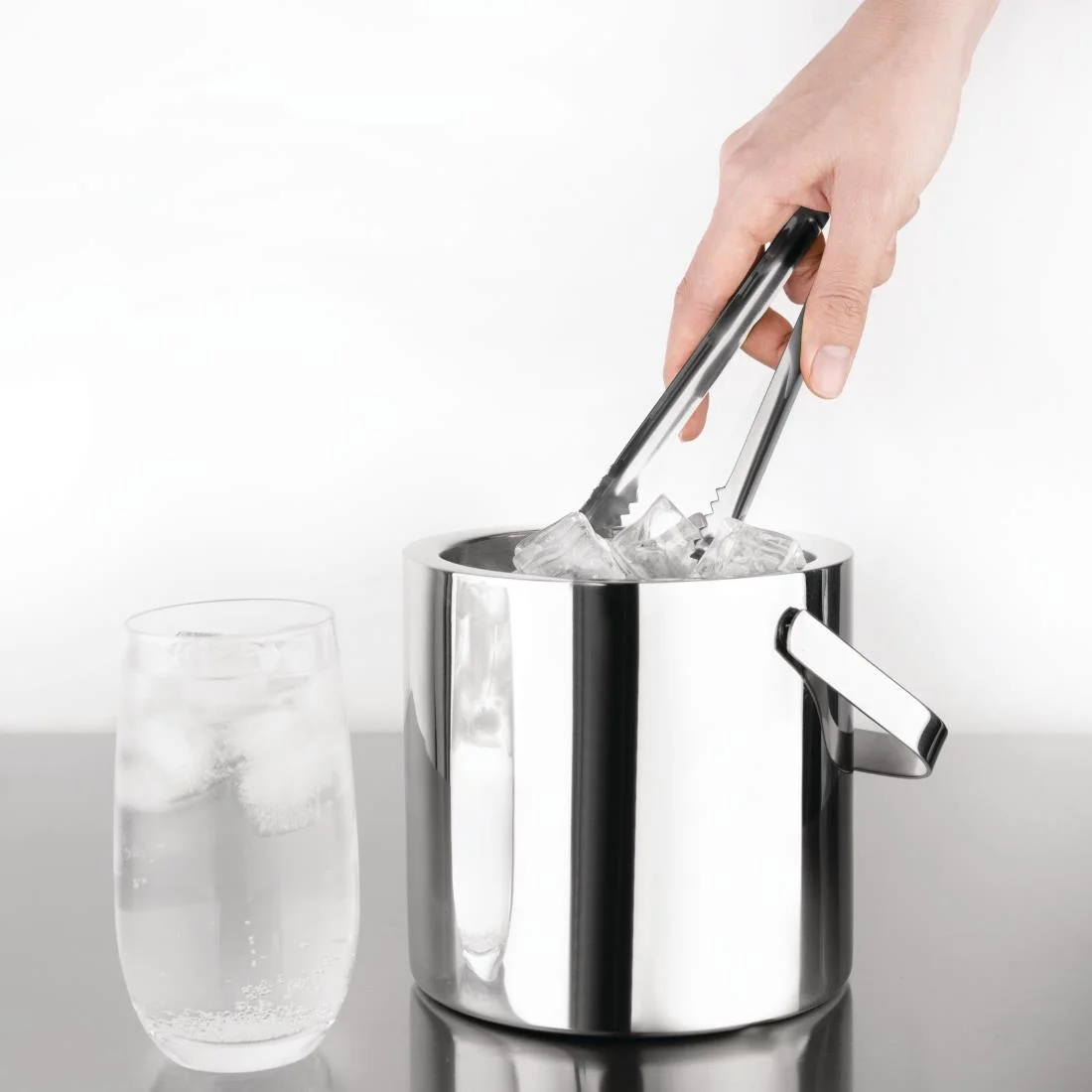 Vogue Ice Tongs 7in - Image 5
