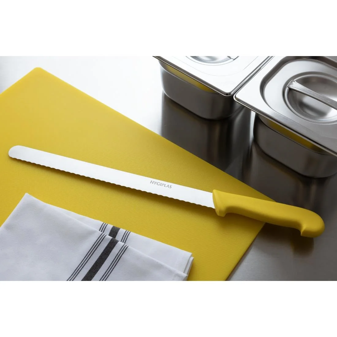 Hygiplas Serrated Slicer Yellow 30.5cm - Image 6