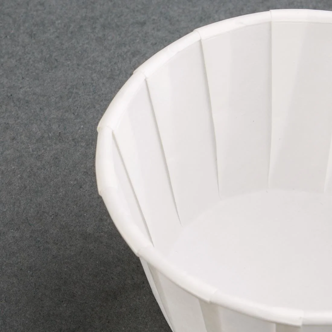 4 Aces Recyclable Paper Sauce Pots Large 4oz (250 Pack) - Image 4