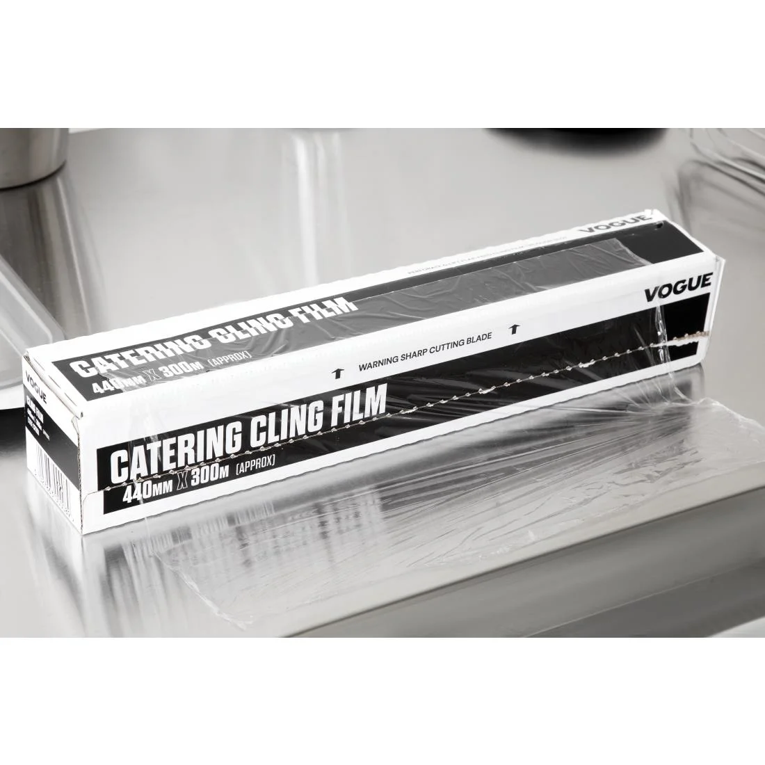 Vogue Cling Film 440mm x 300m - Image 14