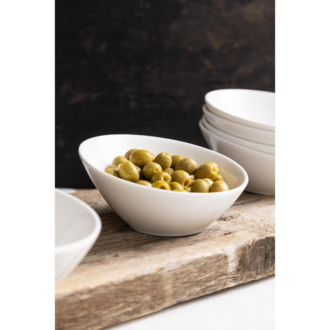 Lumina Fine China Oval Sloping Bowls 148mm