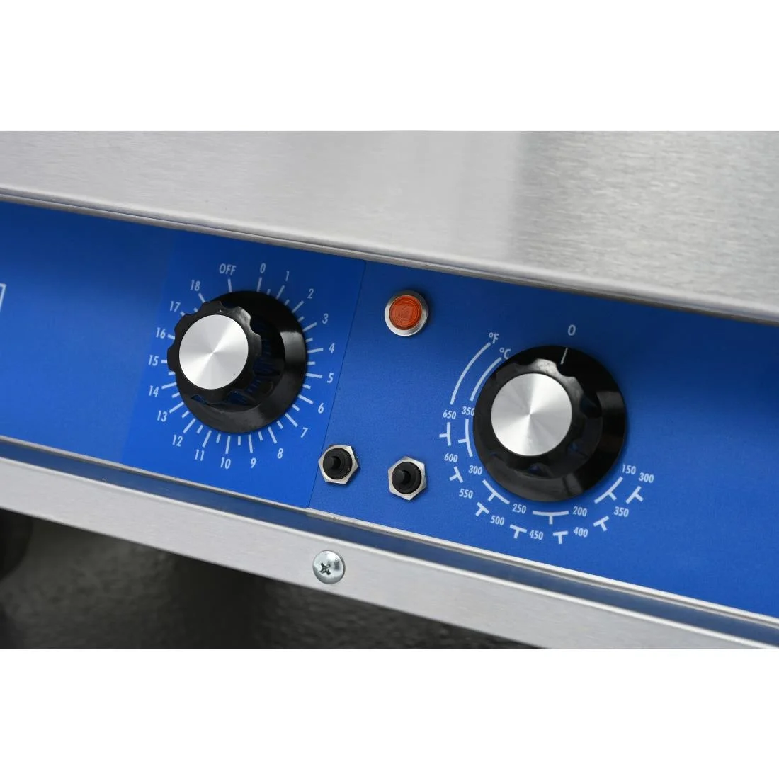 Baker's Pride Countertop Electric Double Deck Pizza Oven P22S - Image 2