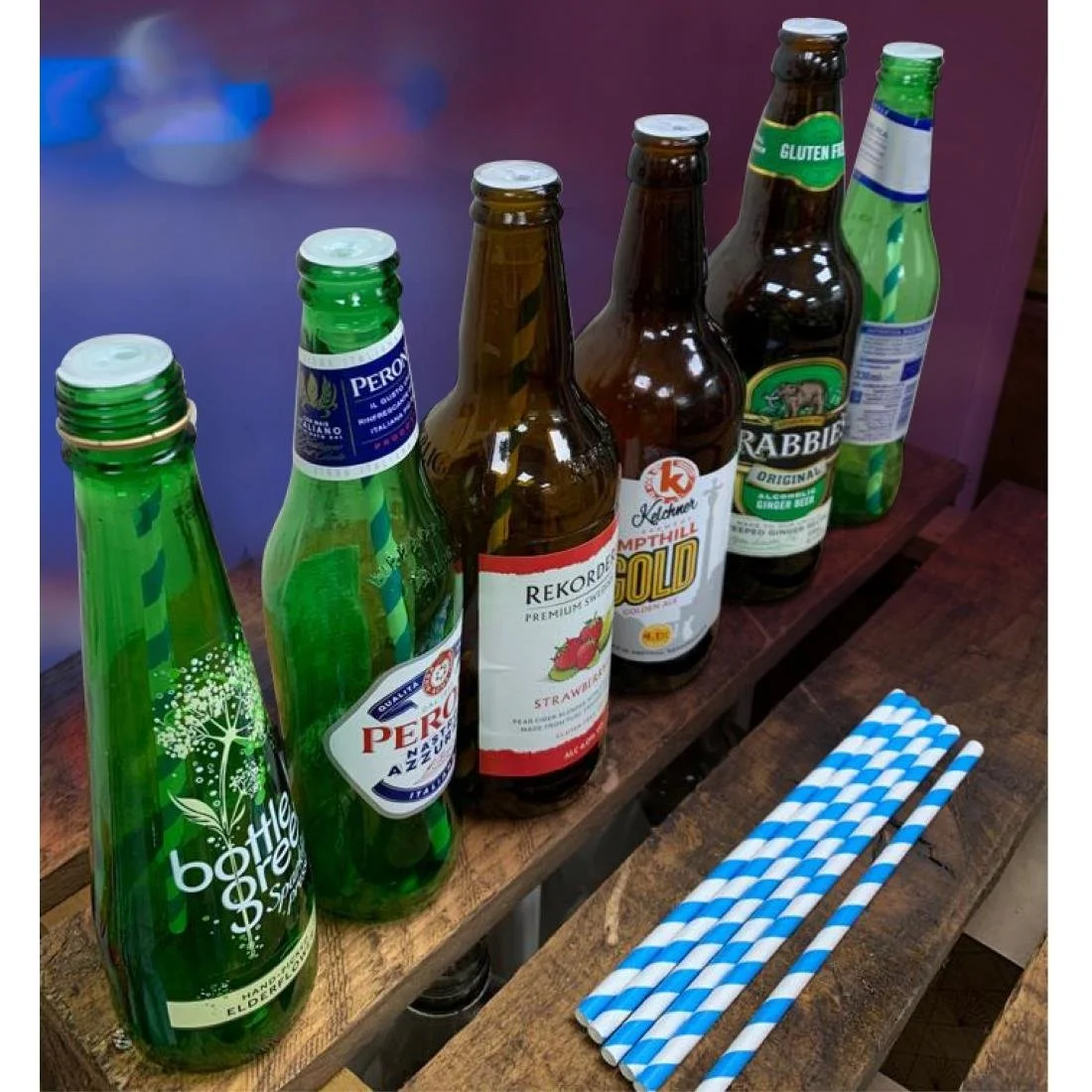 Beaumont Cap-on Spirit Pourers ( 12 Pack) - Image 3