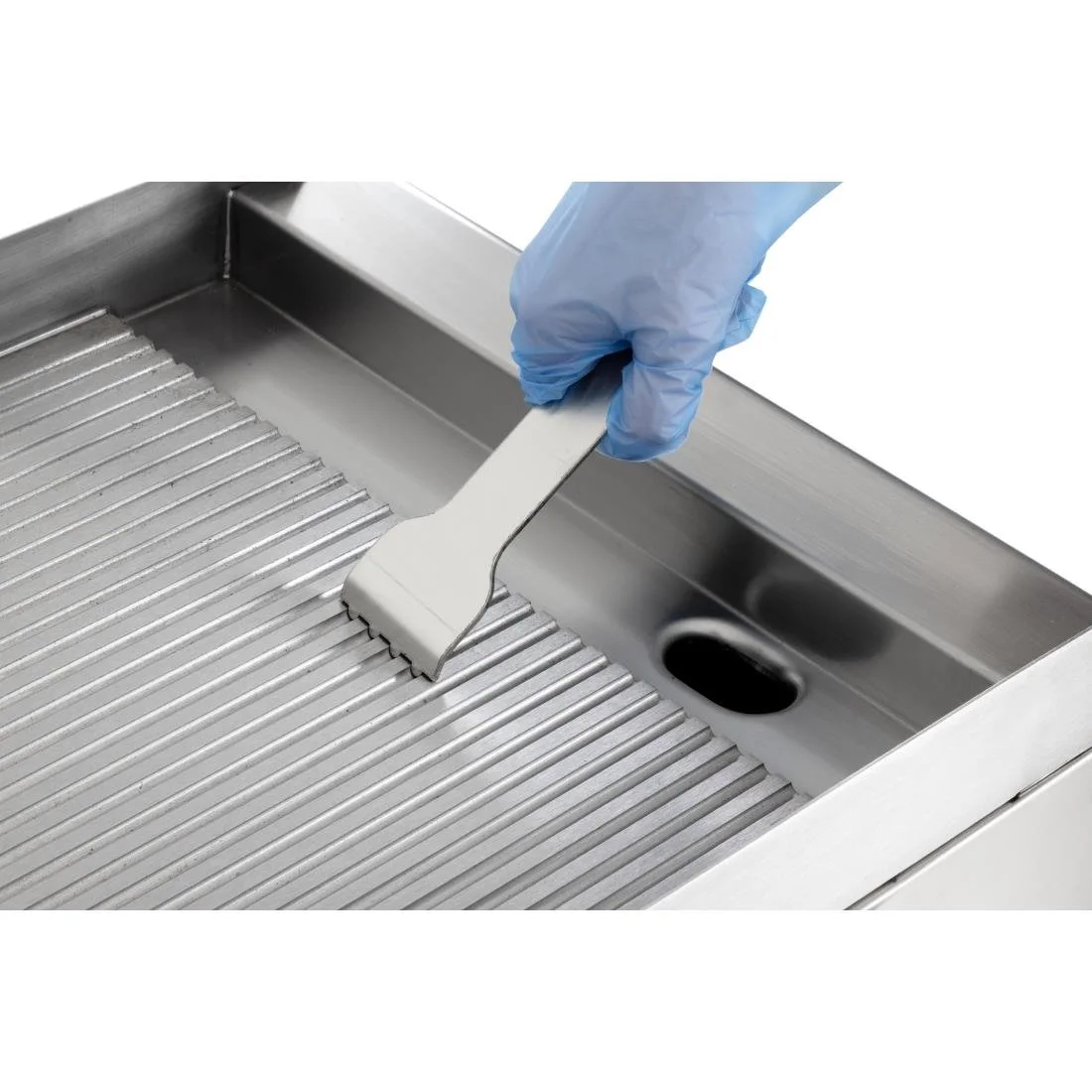 Buffalo 600 Series Ribbed Electric Griddle 400mm - Image 3