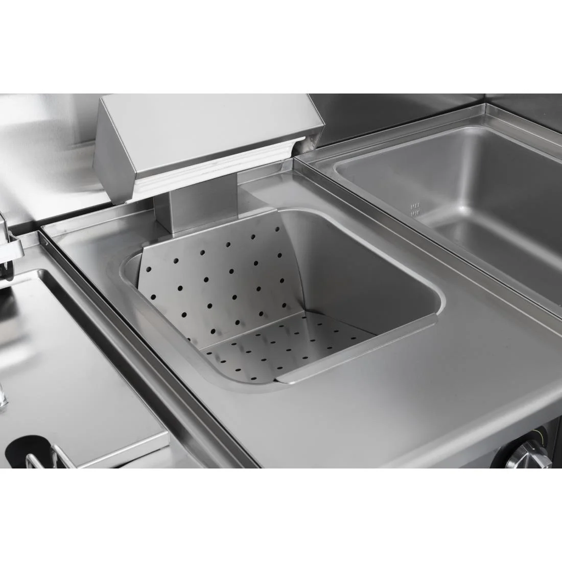 Buffalo 600 Series Chip Scuttle - Image 7