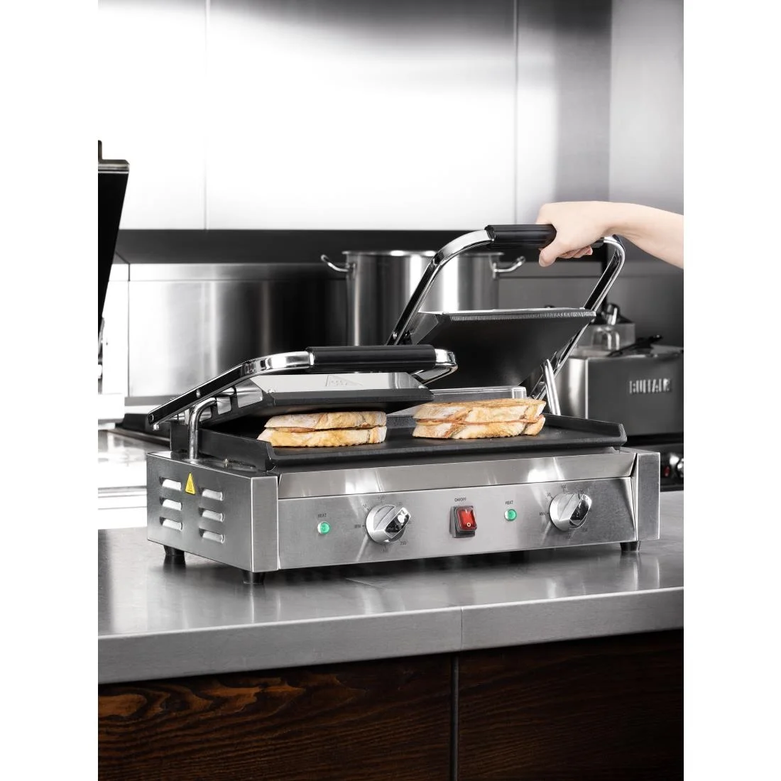 Buffalo Bistro Double Contact Grill - Image 10
