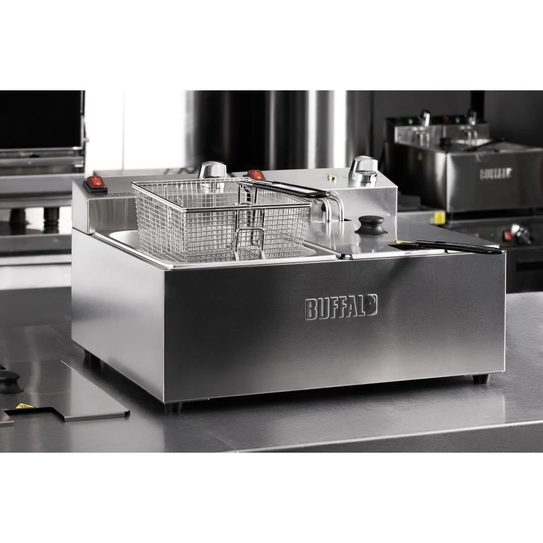 Buffalo Countertop Electric Fryer 2x5Ltr - Image 9