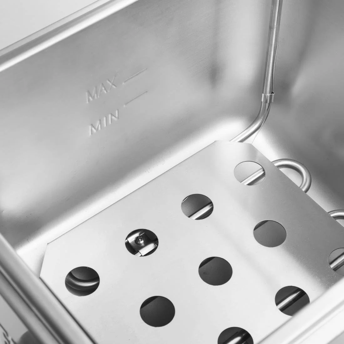 Buffalo Countertop Electric Fryer with Timer 2x8Ltr - Image 7