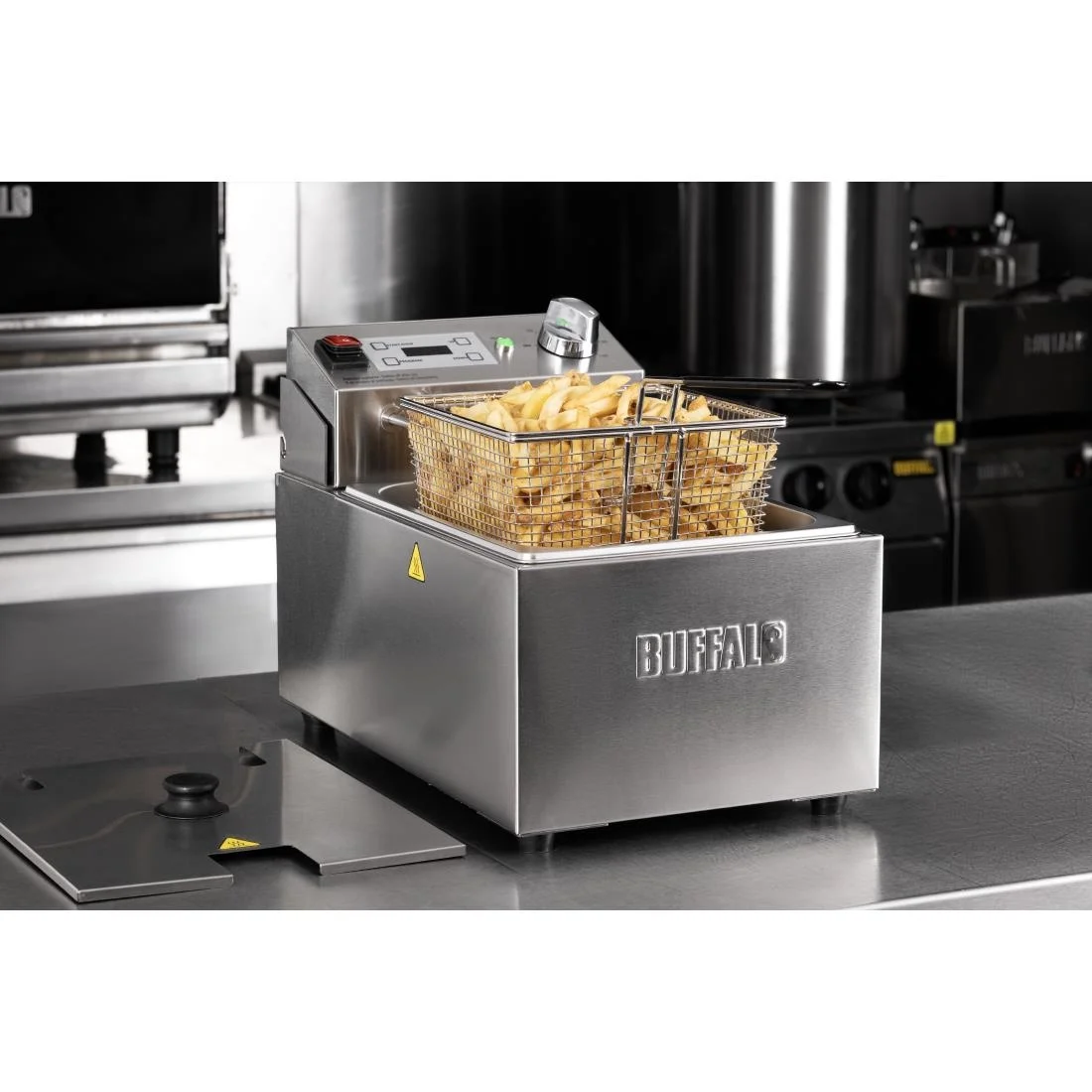 Buffalo Countertop Electric Fryer with Timer 5Ltr - Image 10