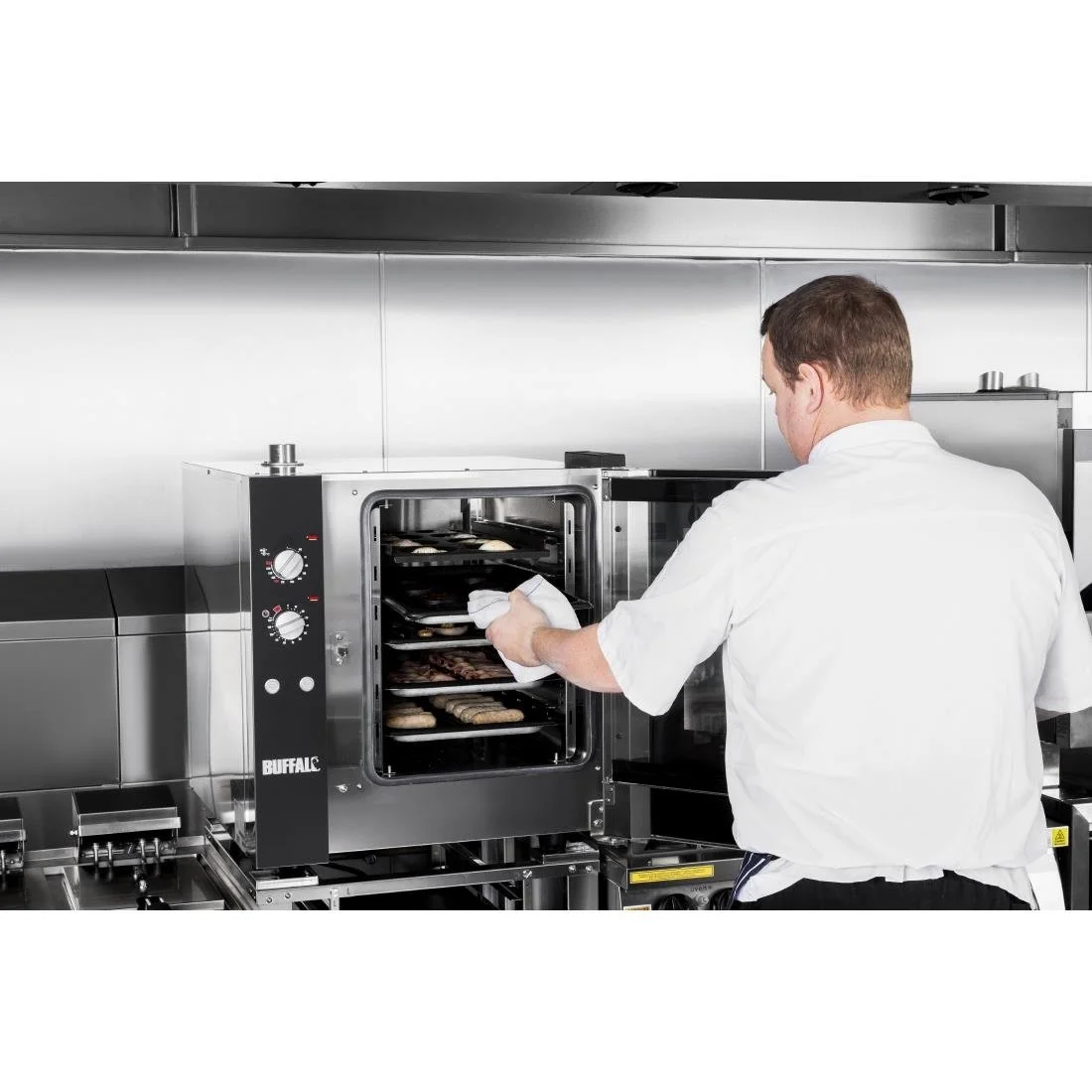Buffalo Convection Oven with Humidity 5x GN 1/1 - Image 5