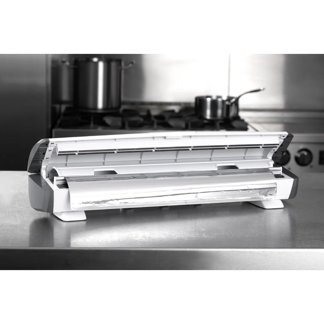 Vogue Aluminium Foil 90m fits Wrap450 Dispenser (Pack of 3) - Image 9