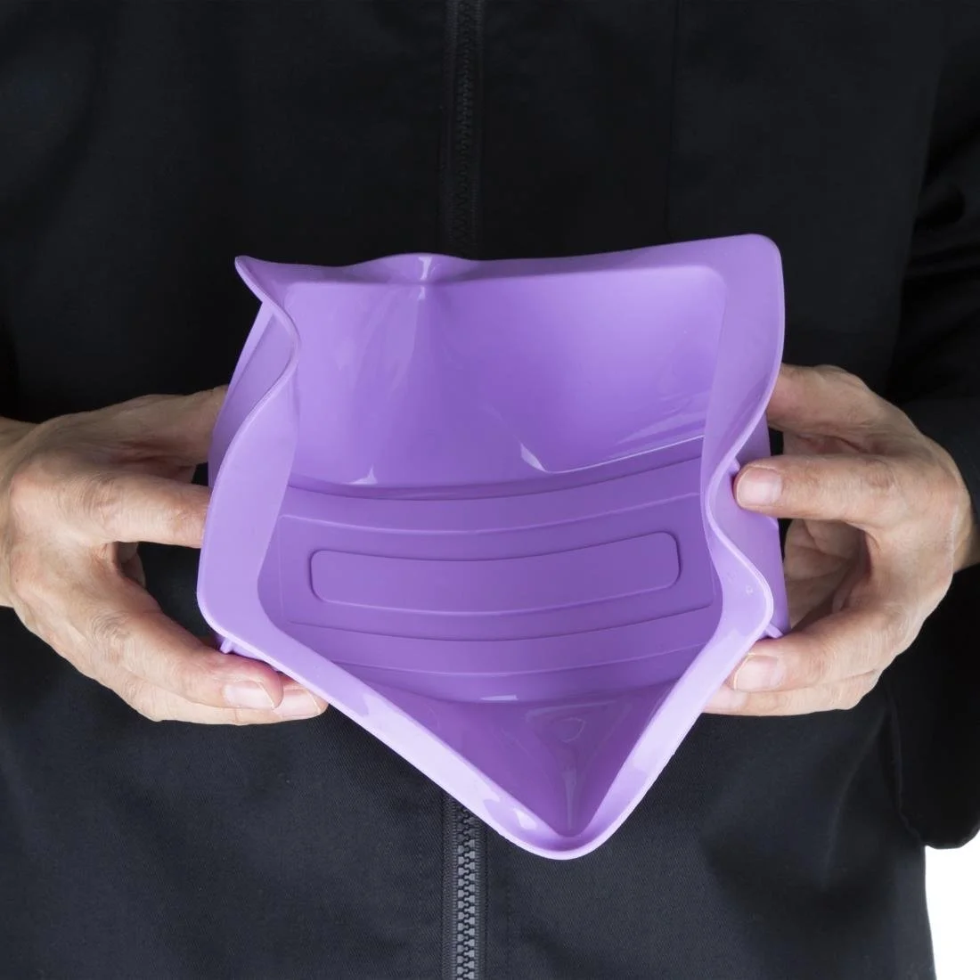 Hygiplas Flexible Silicone Purple Loaf Pan - Image 4